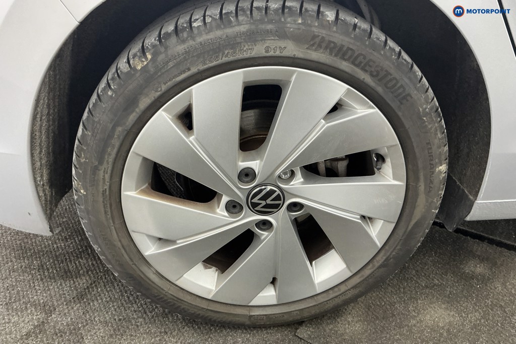Volkswagen Golf Style Automatic Petrol Hatchback - Stock Number (1651416) - 34th supplementary image