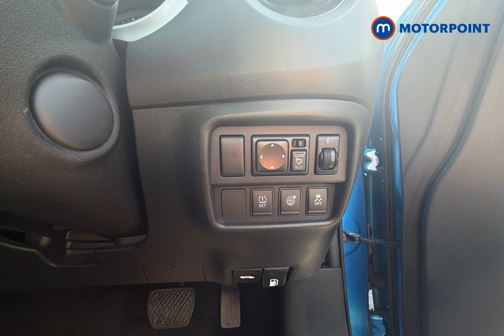 Nissan Juke Tekna Automatic Petrol SUV - Stock Number (1651670) - 21st supplementary image