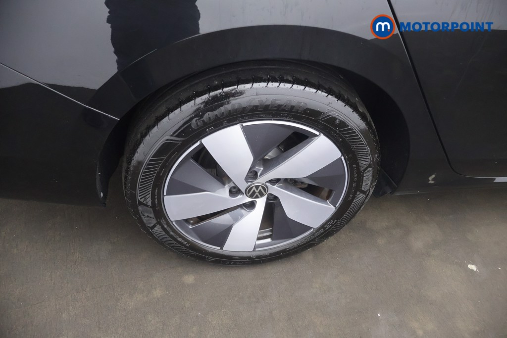 Volkswagen Passat Life Automatic Petrol Plug-In Hybrid Estate - Stock Number (1651976) - 3rd supplementary image