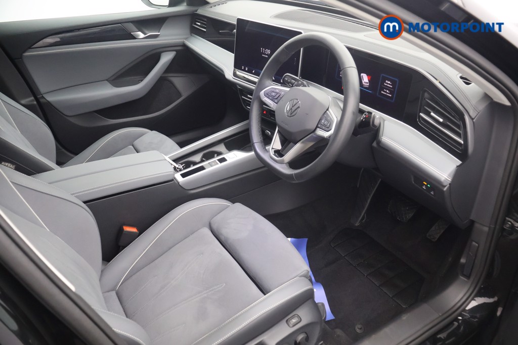 Volkswagen Passat Life Automatic Petrol Plug-In Hybrid Estate - Stock Number (1651976) - 15th supplementary image