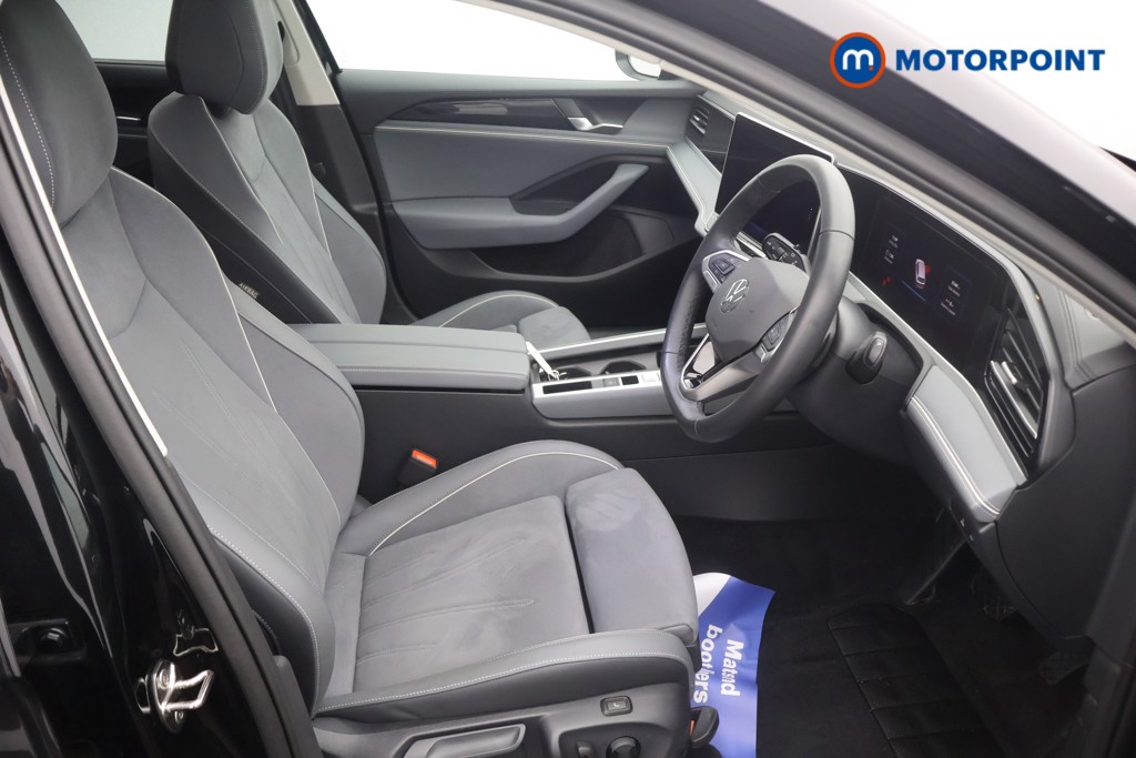 Volkswagen Passat Life Automatic Petrol Plug-In Hybrid Estate - Stock Number (1651976) - 16th supplementary image