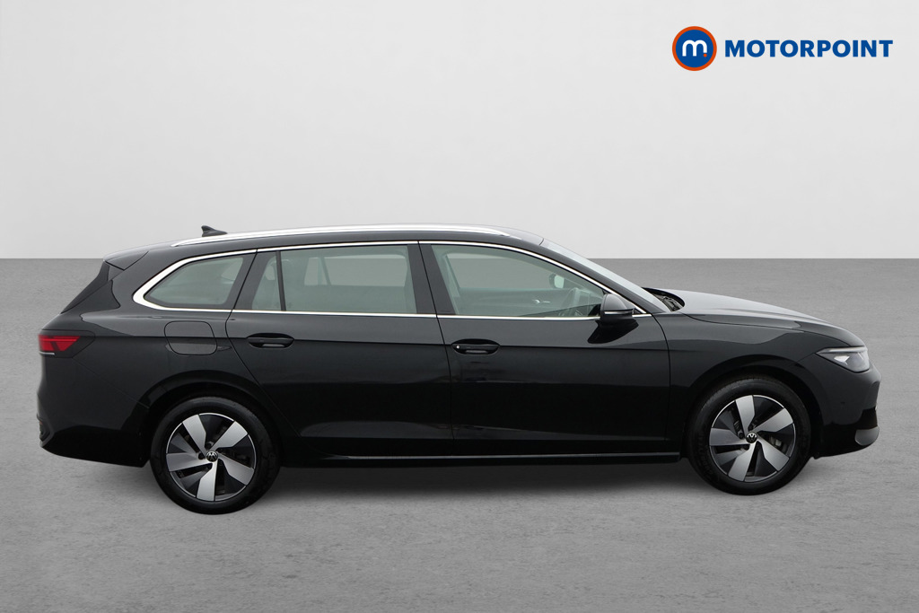 Volkswagen Passat Life Automatic Petrol Plug-In Hybrid Estate - Stock Number (1651976) - Drivers side