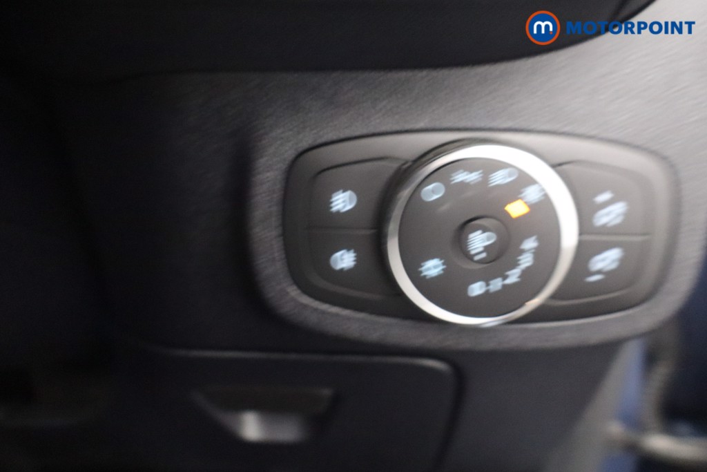 Ford Fiesta Titanium X Manual Petrol Hatchback - Stock Number (1652112) - 12th supplementary image