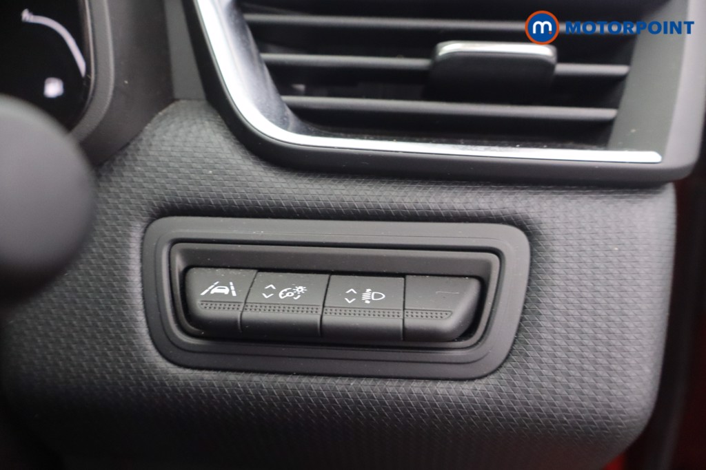 Renault Clio Evolution Manual Petrol Hatchback - Stock Number (1652118) - 11th supplementary image