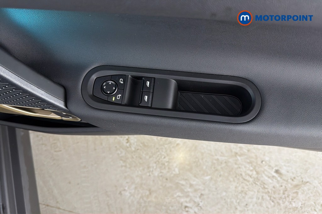 Mini Cooper E Monochrome Automatic Electric Hatchback - Stock Number (1652291) - 20th supplementary image