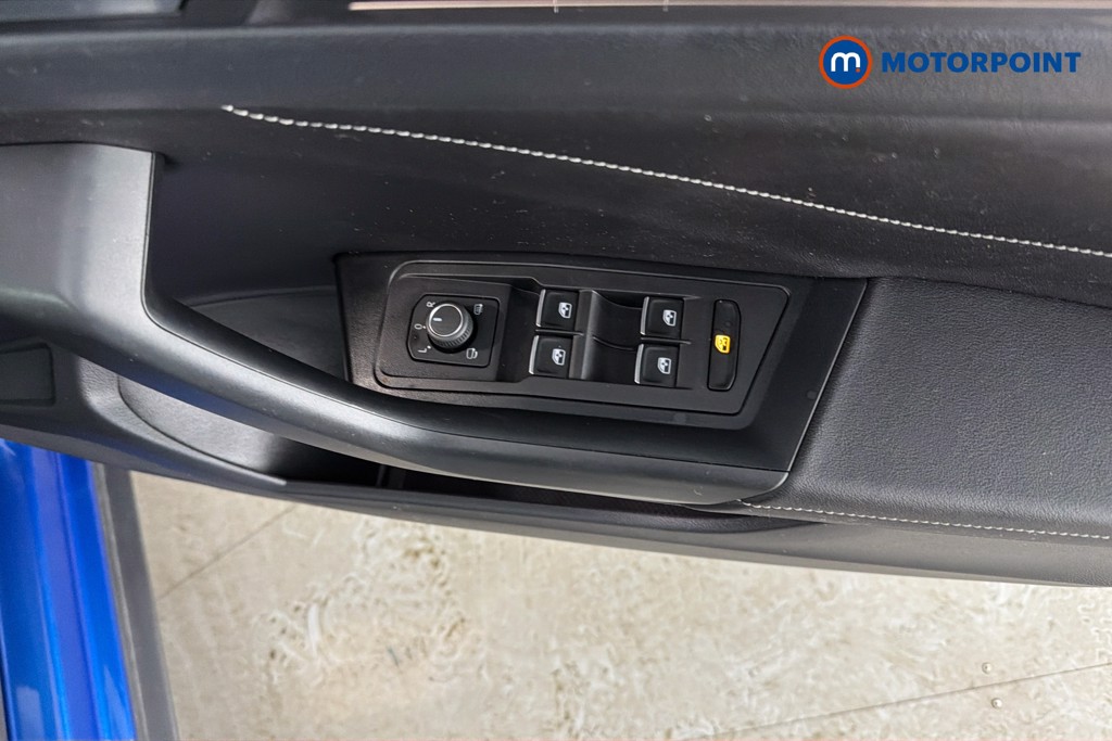 Volkswagen T-Roc Style Automatic Petrol SUV - Stock Number (1652314) - 20th supplementary image