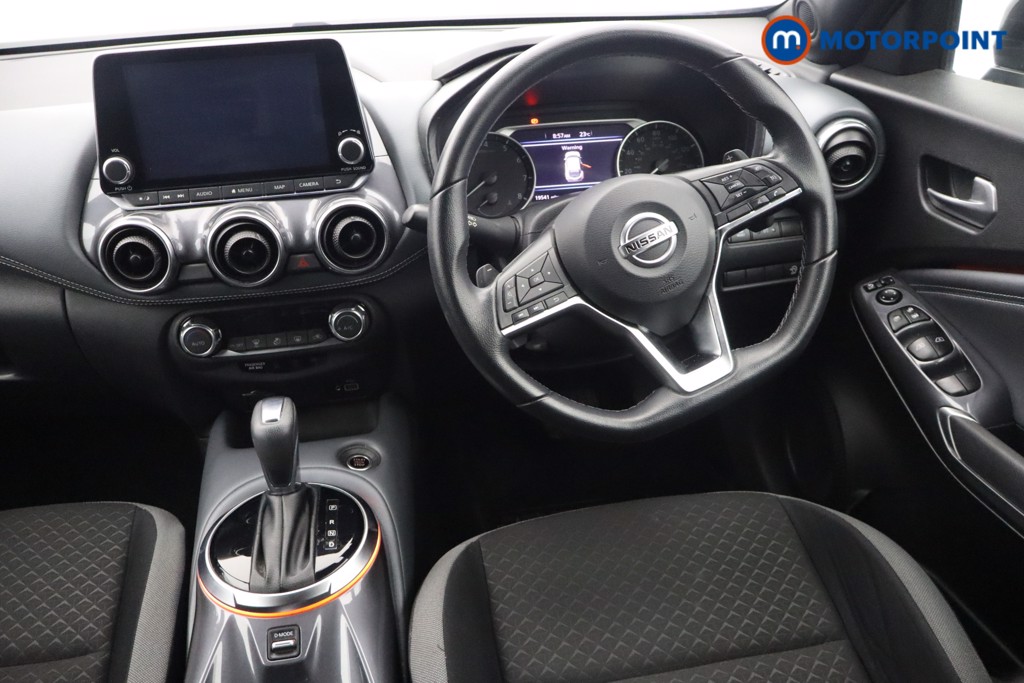 Nissan Juke N-Connecta Automatic Petrol SUV - Stock Number (1652458) - 10th supplementary image