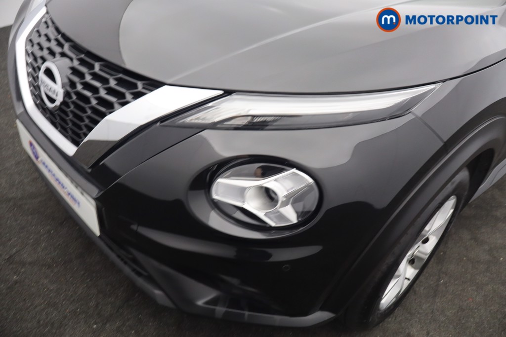 Nissan Juke N-Connecta Automatic Petrol SUV - Stock Number (1652458) - 27th supplementary image