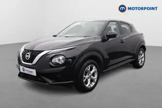 Nissan Juke N-Connecta Automatic Petrol SUV - Stock Number (1652458) - Passenger side front corner