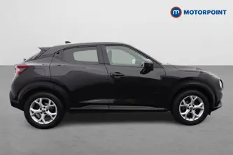 Nissan Juke N-Connecta Automatic Petrol SUV - Stock Number (1652458) - Drivers side