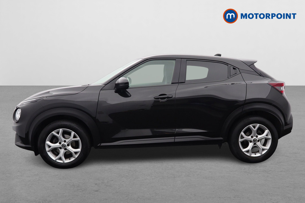 Nissan Juke N-Connecta Automatic Petrol SUV - Stock Number (1652458) - Passenger side