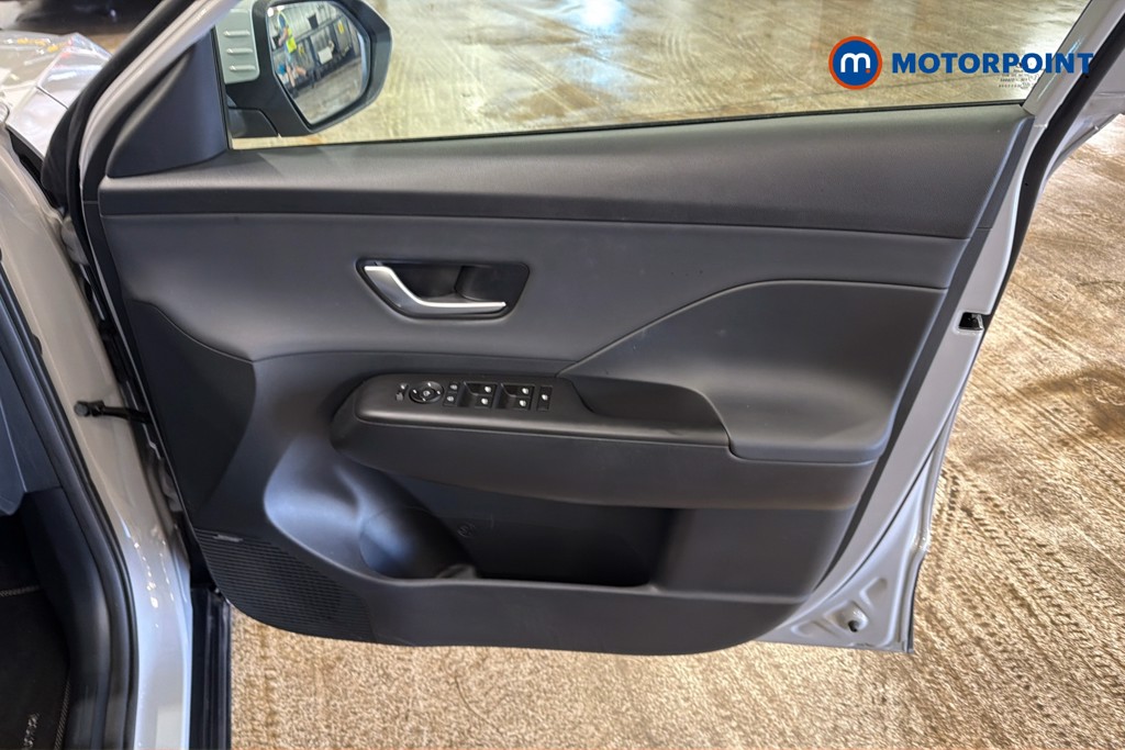 Hyundai Kona Ultimate Manual Petrol SUV - Stock Number (1652510) - 19th supplementary image