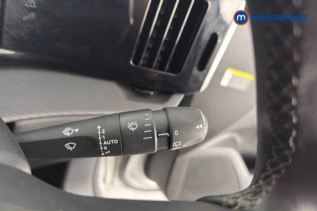 Vauxhall Astra Design Manual Petrol Hatchback - Stock Number (1652694) - 7th supplementary image