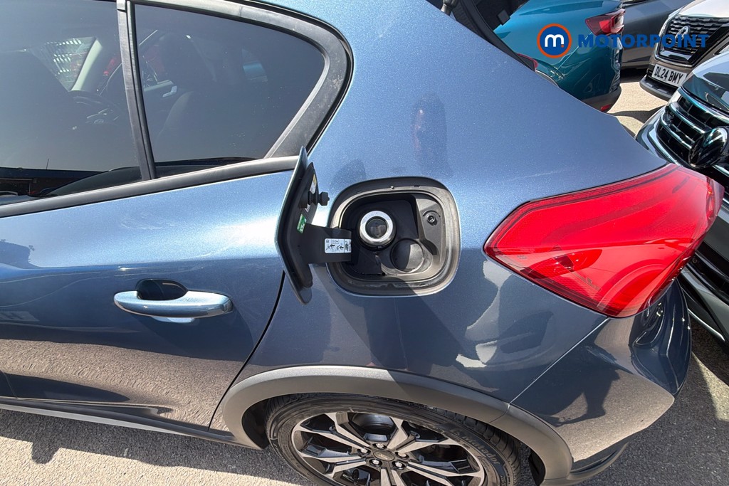 Ford Focus Active X Automatic Petrol Hatchback - Stock Number (1652753) - 41st supplementary image
