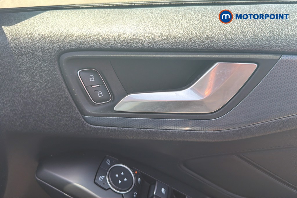 Ford Focus Active X Automatic Petrol Hatchback - Stock Number (1652753) - 42nd supplementary image