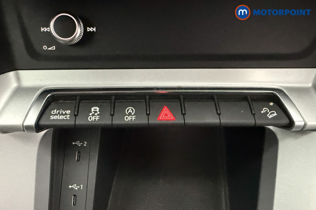 Audi Q3 Sport Manual Petrol SUV - Stock Number (1652902) - 9th supplementary image