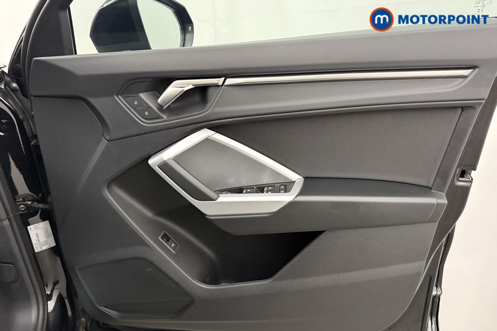 Audi Q3 Sport Manual Petrol SUV - Stock Number (1652902) - 13th supplementary image