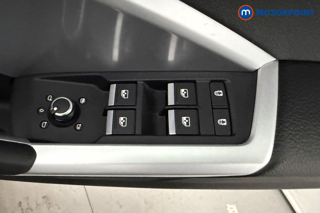 Audi Q3 Sport Manual Petrol SUV - Stock Number (1652902) - 14th supplementary image