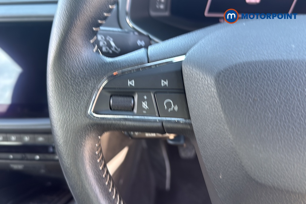 Seat Arona Xcellence Lux Manual Petrol SUV - Stock Number (1652941) - 4th supplementary image