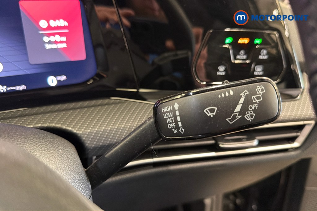 Volkswagen Golf R-Line Automatic Petrol Hatchback - Stock Number (1652973) - 7th supplementary image
