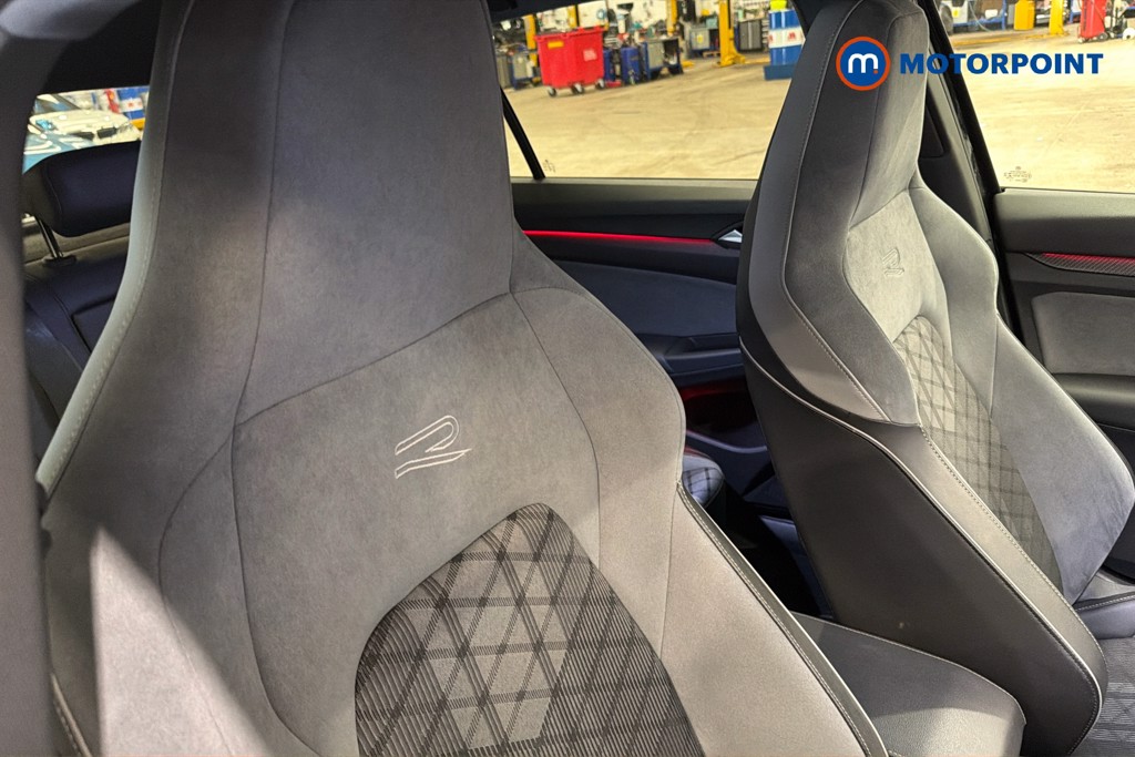 Volkswagen Golf R-Line Automatic Petrol Hatchback - Stock Number (1652973) - 23rd supplementary image