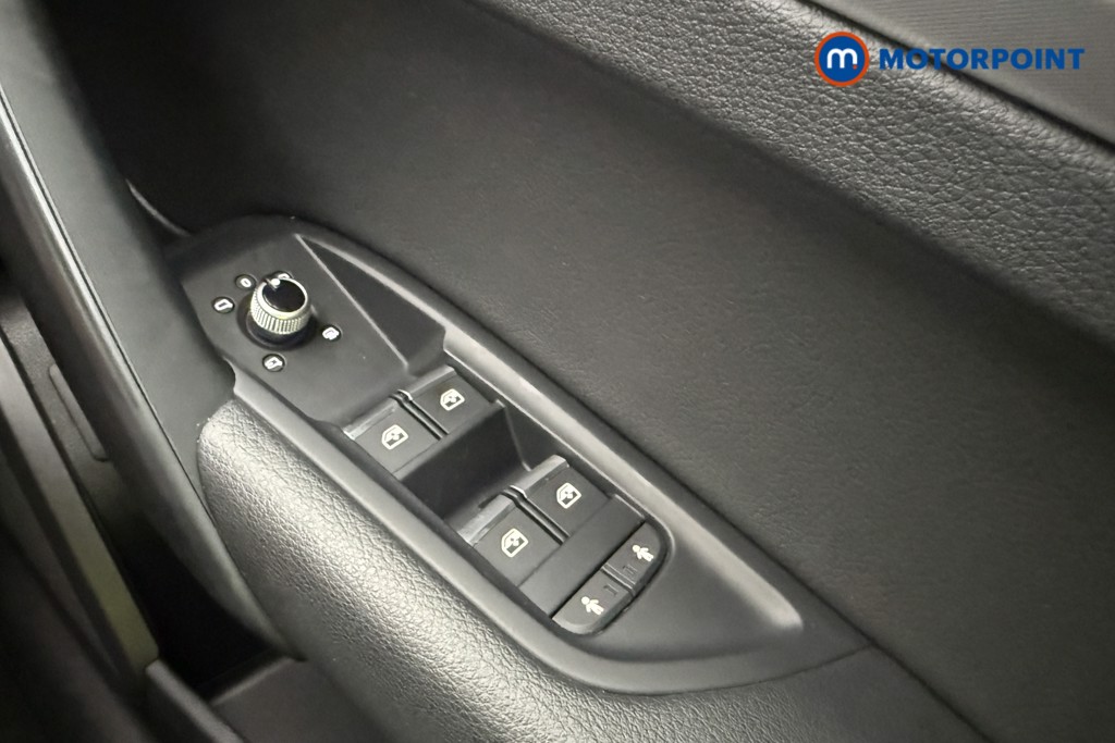 Audi Q5 Sport Automatic Diesel SUV - Stock Number (1653033) - 16th supplementary image