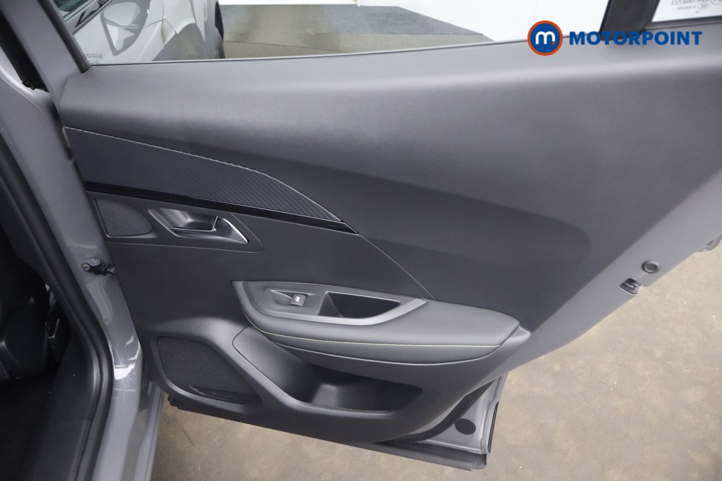 Peugeot 2008 GT Automatic Petrol SUV - Stock Number (1653047) - 17th supplementary image