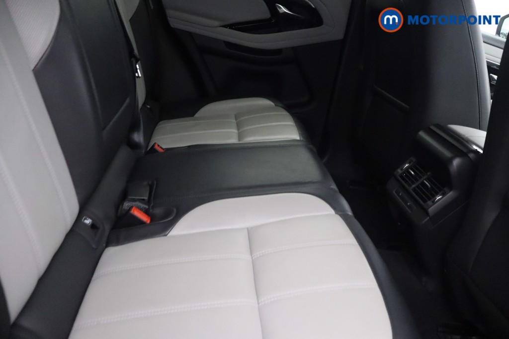 Land Rover Range Rover Evoque R-Dynamic S Manual Diesel SUV - Stock Number (1653135) - 8th supplementary image