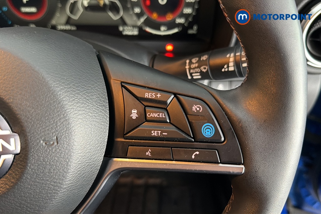 Nissan Juke Tekna Automatic Petrol-Electric Hybrid SUV - Stock Number (1653361) - 3rd supplementary image