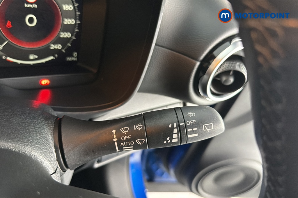 Nissan Juke Tekna Automatic Petrol-Electric Hybrid SUV - Stock Number (1653361) - 6th supplementary image