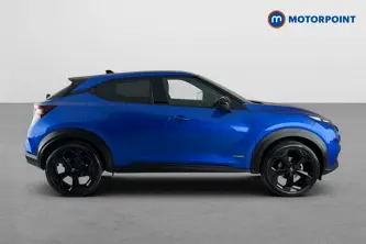 Nissan Juke Tekna Automatic Petrol-Electric Hybrid SUV - Stock Number (1653361) - Passenger side