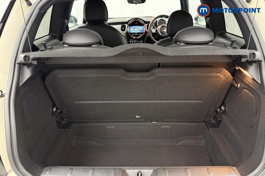 Mini Hatchback Cooper S Exclusive Automatic Petrol Hatchback - Stock Number (1653365) - 16th supplementary image