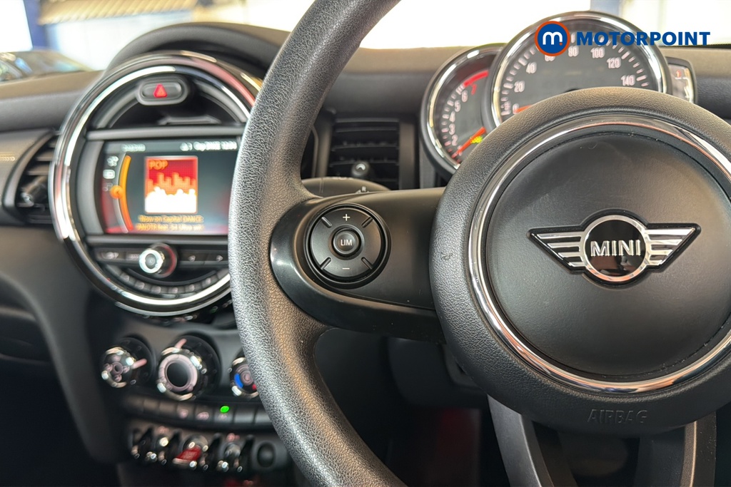 Mini Hatchback Cooper Classic Automatic Petrol Hatchback - Stock Number (1653473) - 4th supplementary image