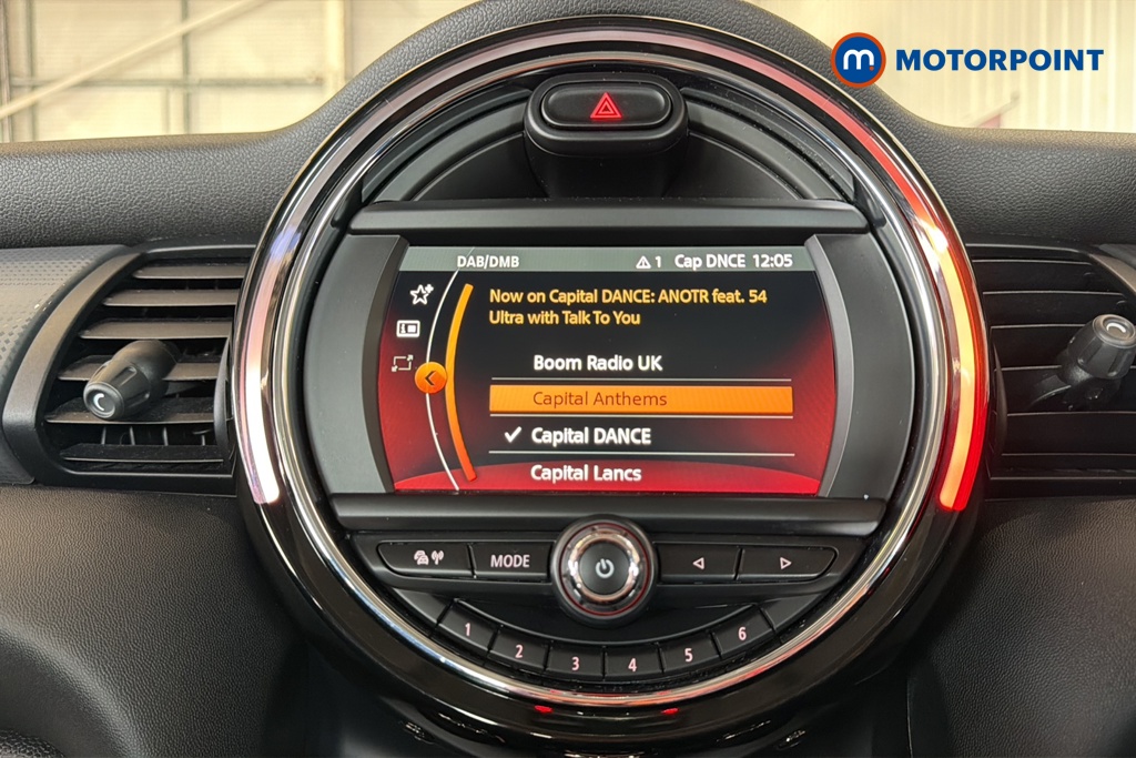Mini Hatchback Cooper Classic Automatic Petrol Hatchback - Stock Number (1653473) - 8th supplementary image