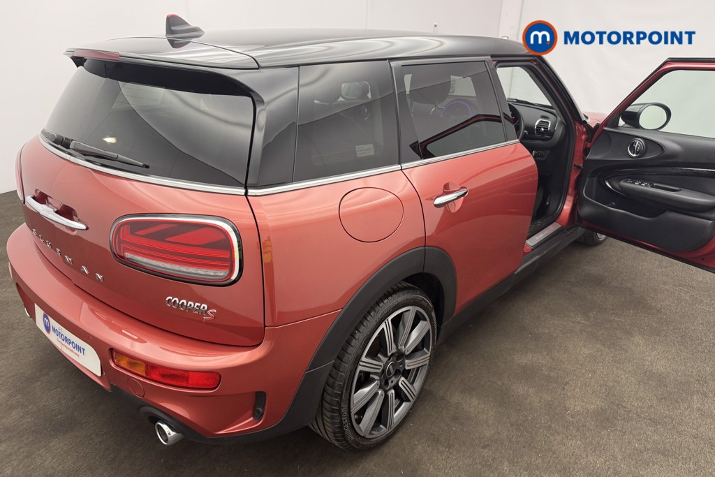 Mini Clubman Cooper S Exclusive Manual Petrol Estate - Stock Number (1653674) - 9th supplementary image