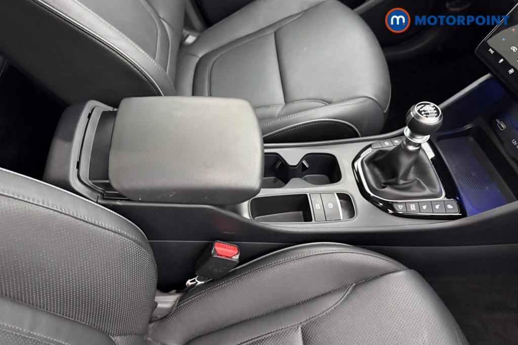 Hyundai Tucson Ultimate Manual Petrol SUV - Stock Number (1653768) - 13th supplementary image