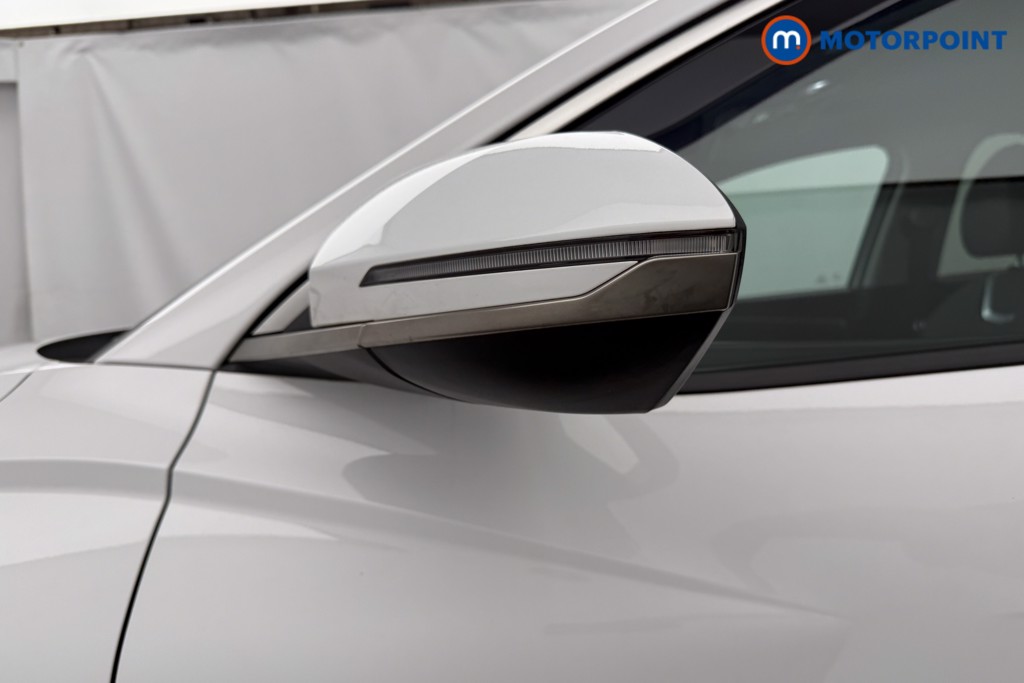 Hyundai Tucson Ultimate Manual Petrol SUV - Stock Number (1653768) - 23rd supplementary image