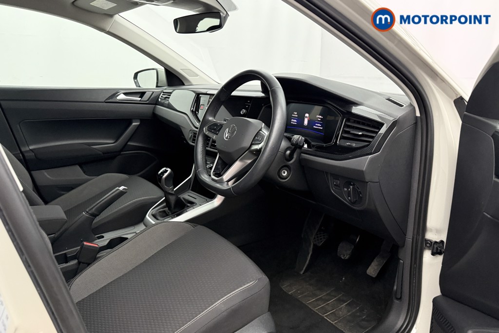 Volkswagen Polo Life Manual Petrol Hatchback - Stock Number (1653780) - 1st supplementary image