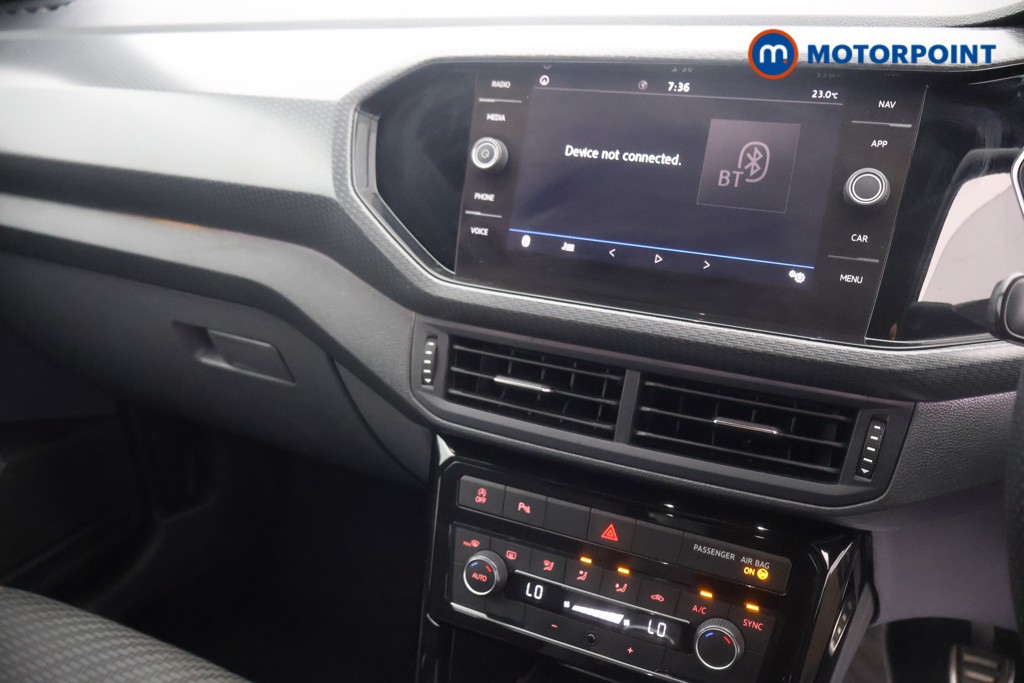 Volkswagen T-Cross R-Line Manual Petrol SUV - Stock Number (1653808) - 9th supplementary image
