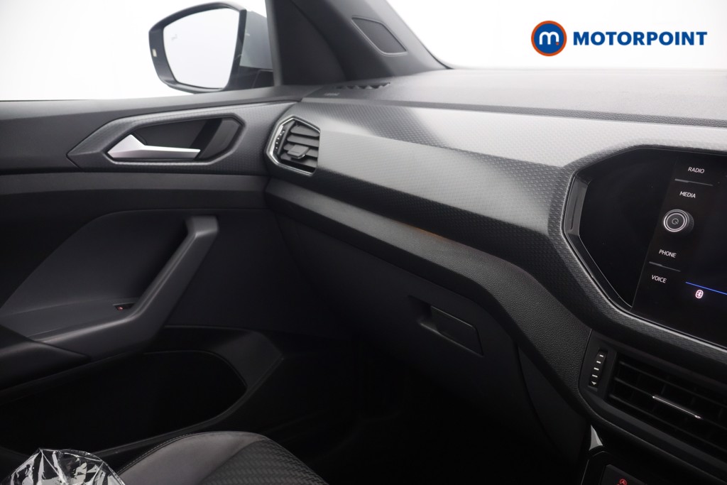 Volkswagen T-Cross R-Line Manual Petrol SUV - Stock Number (1653808) - 10th supplementary image