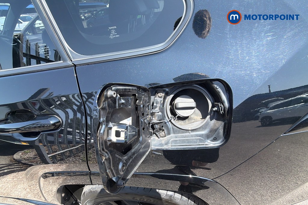 Toyota Rav4 Black Edition Automatic Petrol-Electric Hybrid SUV - Stock Number (1653991) - 41st supplementary image