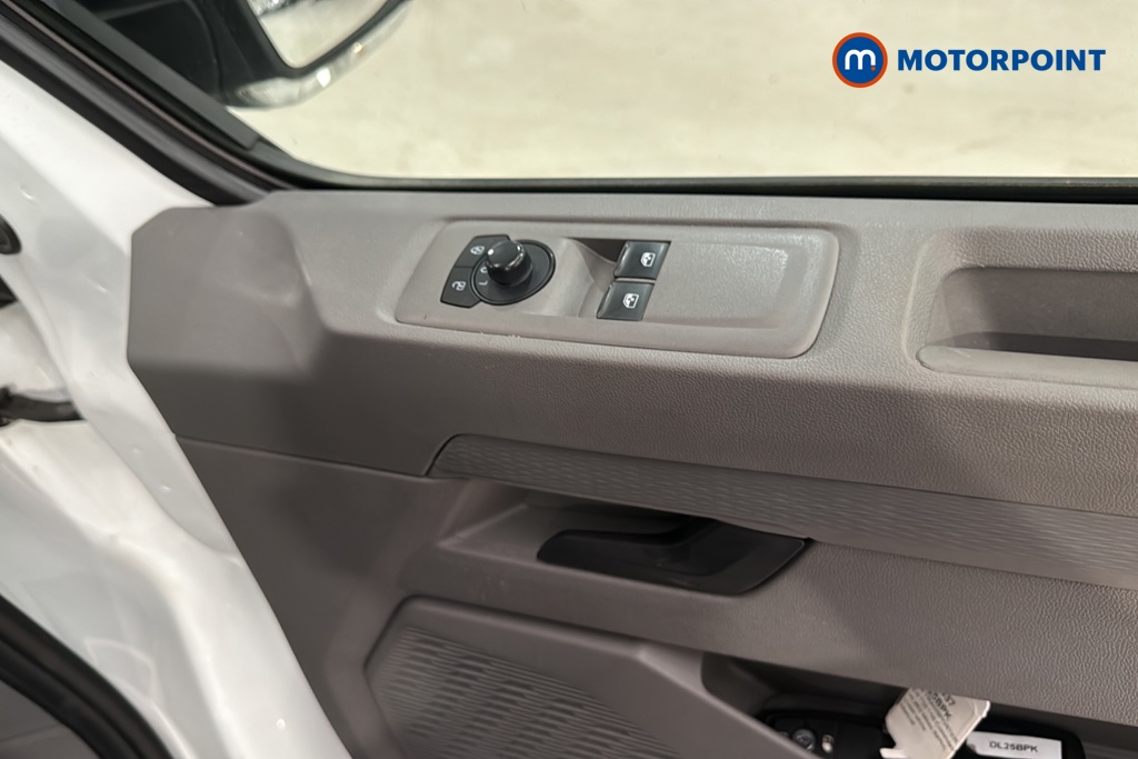 Volkswagen Transporter Commerce Plus Manual Diesel Panel Van - Stock Number (1654037) - 19th supplementary image