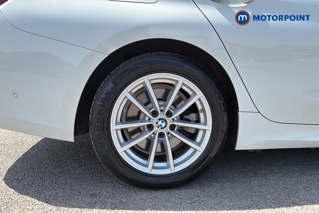 BMW 3 Series Se Pro Automatic Petrol Plug-In Hybrid Saloon - Stock Number (1654322) - 49th supplementary image