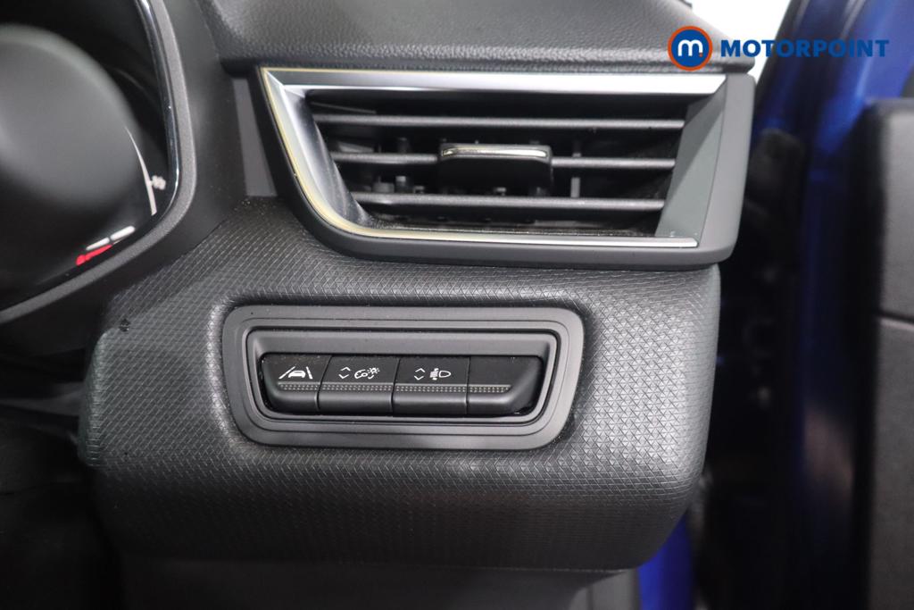 Renault Clio Evolution Manual Petrol Hatchback - Stock Number (1654527) - 9th supplementary image