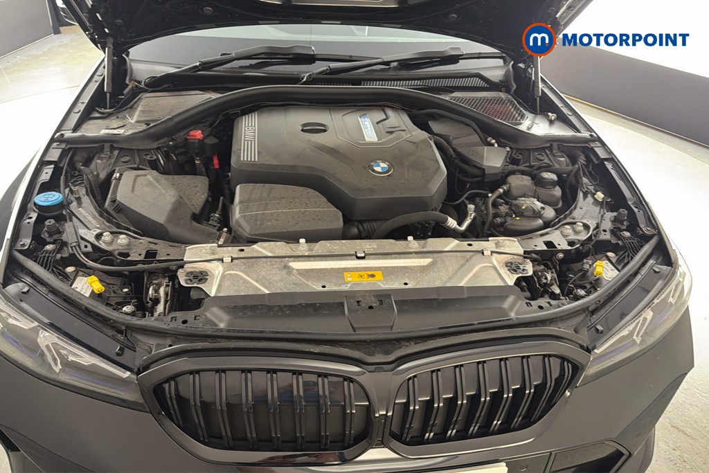 BMW 3 Series M Sport Automatic Petrol Plug-In Hybrid Saloon - Stock Number (1654888) - 51st supplementary image