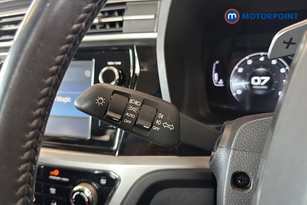 Ssangyong Korando Ventura Automatic Petrol SUV - Stock Number (1655251) - 5th supplementary image