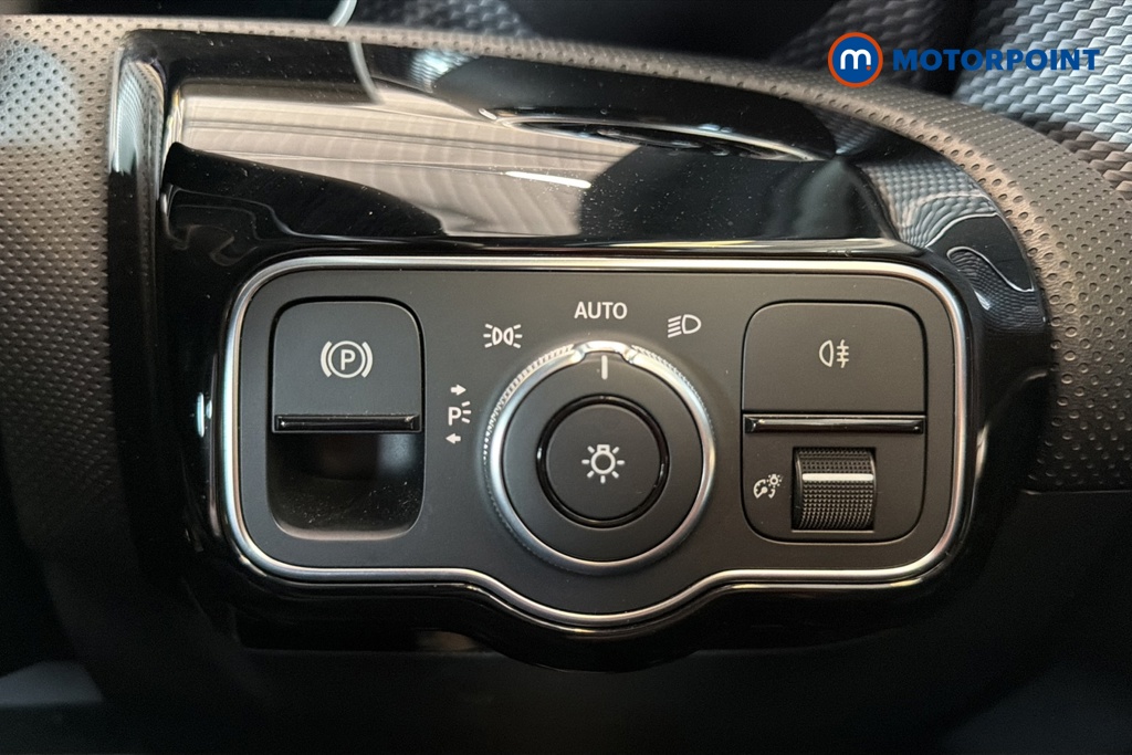 Mercedes-Benz A Class Sport Automatic Petrol Hatchback - Stock Number (1655328) - 11th supplementary image