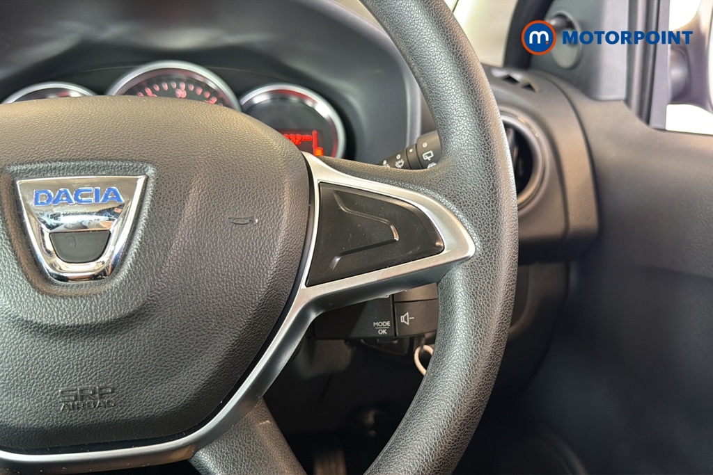Dacia Sandero Essential Manual Petrol Hatchback - Stock Number (1655383) - 3rd supplementary image