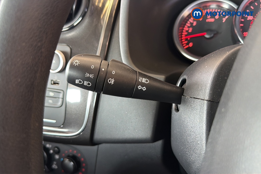 Dacia Sandero Essential Manual Petrol Hatchback - Stock Number (1655383) - 5th supplementary image