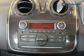 Dacia Sandero Essential Manual Petrol Hatchback - Stock Number (1655383) - 8th supplementary image